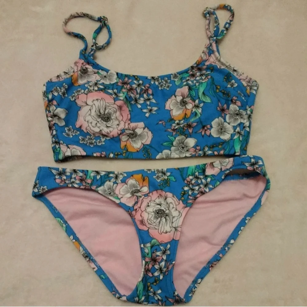 Xhilaration Blue Floral Bikini Bottom